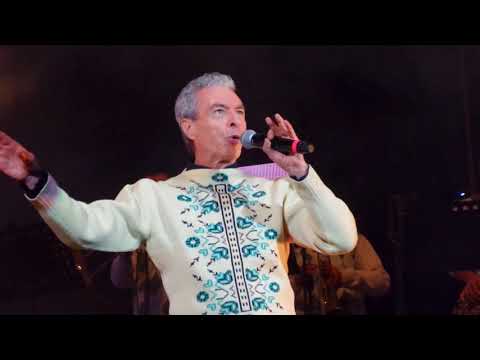 Mi Pueblo. César Costa.