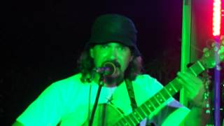 Asin 'Tuldok' by Darryl Shy