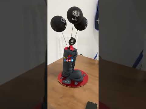 pastel de cumpleaños de Avril lavigne stylo bota love sux