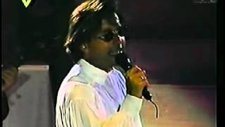 Ricardo Montaner - No Me Entregues Tu Amor - En Vivo Puerto Rico (1993)
