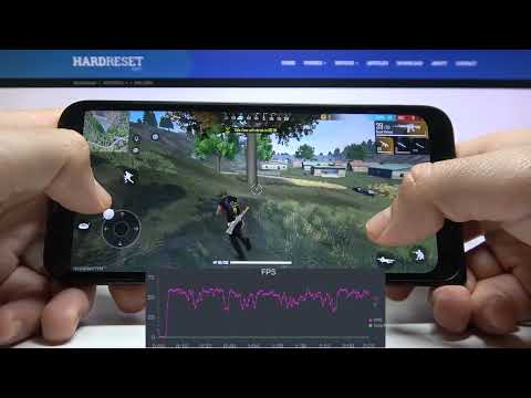 Garena Free Fire Motorola Defy 2021 Gameplay - FPS Review / Game Test