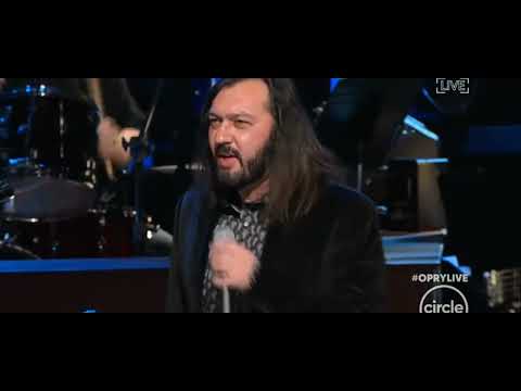 Dailey&Vincent "Noah found grace in the eyes of the Lord" Bass singer Aaron Lee McCune Grand ol Opry