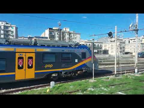 DL Messina C.le dal finestrino dell Intercity 724 Siracusa - Roma Termini .