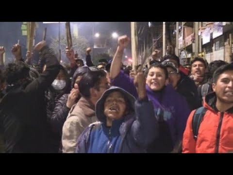 download lagu mp3 mp4 El Tercer Muerto, download lagu El Tercer Muerto gratis, unduh video klip El Tercer Muerto