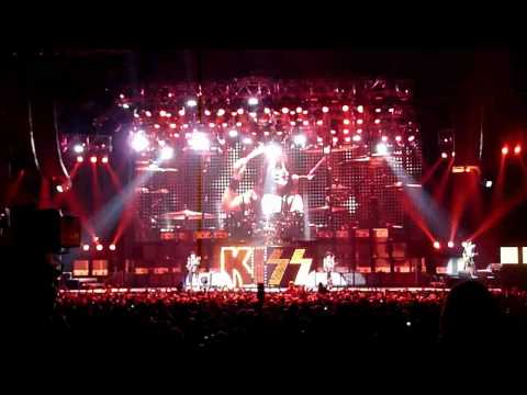 KISS - Modern Day Delilah (+Intro).avi