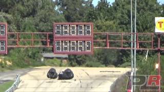 preview picture of video 'Dillard/Kinzer Outlaw Drag Radial Mustang Goes 4.071@199.65!!!'