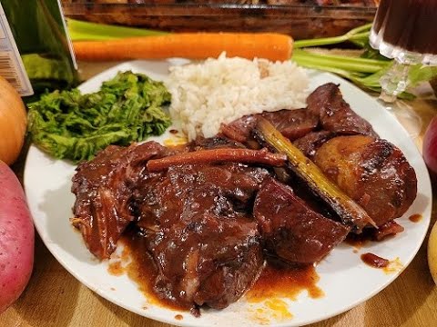 Pot Roast with Red Wine Recipe🥩🍷|🥂🍾With Merlot and Tomato Paste in the Gravy🍅🥔🍠🥕🧅🧄