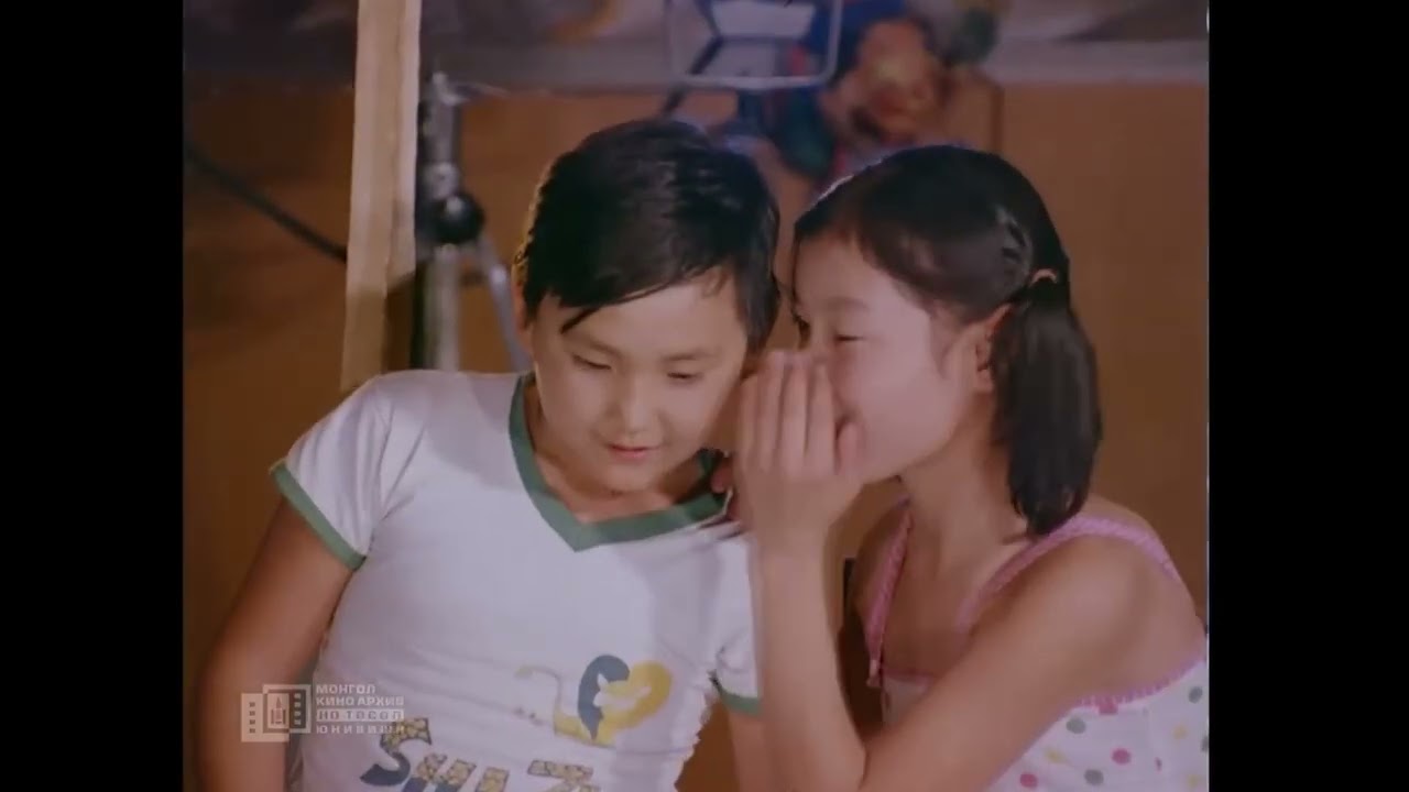 Гарын таван хуруу киноны хэсгээс