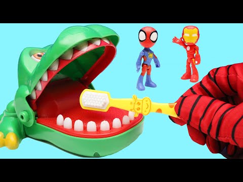 Spidey Hands Teaches How To Brush Teeth For Kids