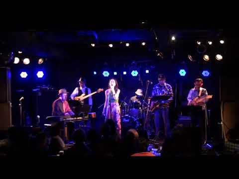 M.O.M. Live at Asivi