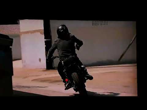 Animal Kingdom 5x08 ( Craig roba tiendas en su motocicleta Triumph en español latino ).