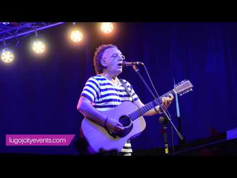 Marius Batu - Cea mai frumoasa floare (Festivalul Saltimbanciada 2015, Lugoj)