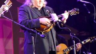 Ricky Skaggs and Kentucky Thunder  -  Bluegrass Breakdown