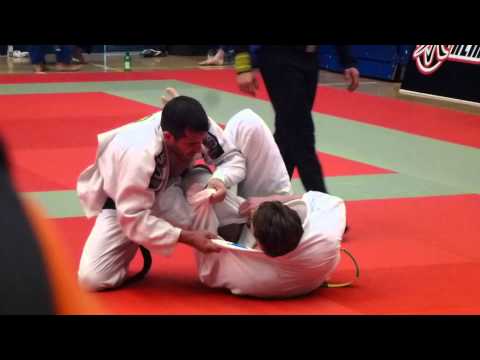 Rory Quarier vs Matthew Callaghan - IBJJF London Open 2012 - Black Master 1 - Middle