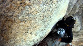 preview picture of video 'Pitch 2 Belay on Corrugation Corner.'