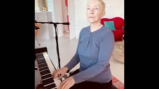 Annie lennox honestly (acoustic piano)