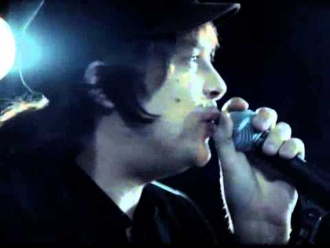 Cachorro Grande - Sinceramente (clipe oficial)