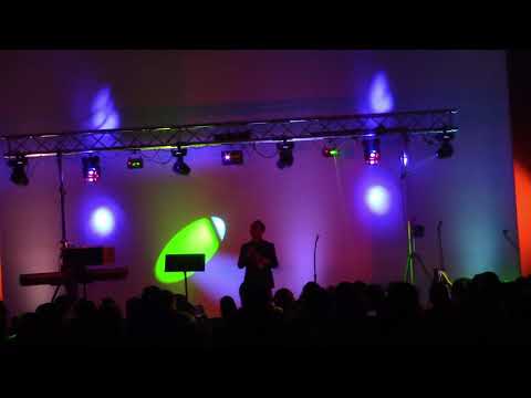 Tsua Muas: Tau Zoo Nyob Tsis Nyob Fresno CA