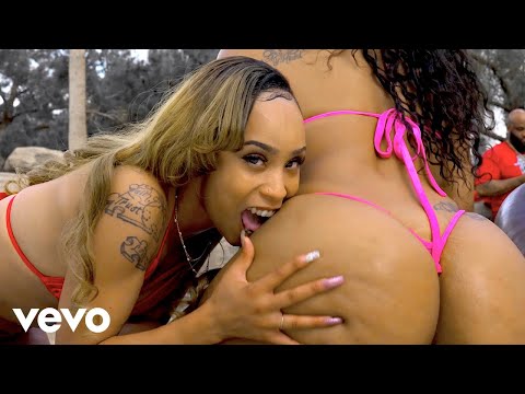 Yowda, Slim 400 - The Bitch Had Ass (Official Video)
