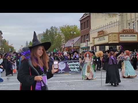 The Witches Dance at the Sandusky Witches' Walk