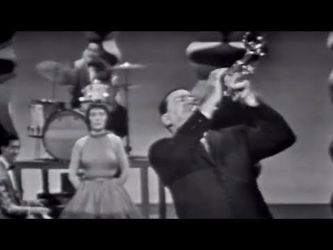 Louis Prima, Keely Smith, Sam Butera & The Witnesses "When You're Smilin' (Instrumental)"