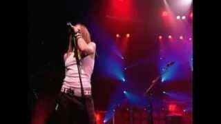 Avril Lavigne - My World Live In Buffalo 2003