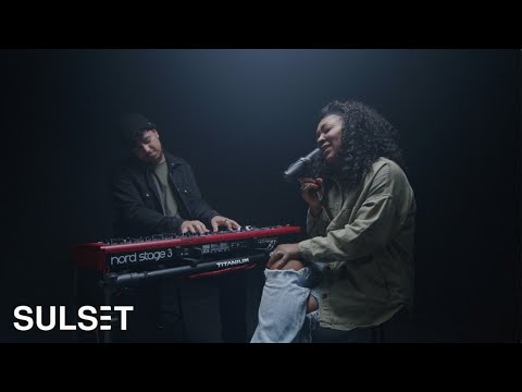 Vamos Adorar a Deus/Medley - Filipe Martins ft. Ericka Nascimento #SulsetStudio