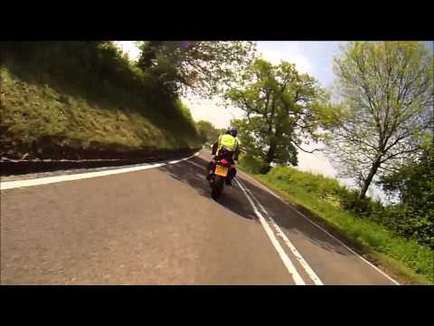 Extract from a ROSPA Motorcycle Test - Rider doing his own commentary He knows the roads