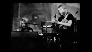 Duane and Gregg Allman - Down In Texas (Come On Down and Get Me) The Hourglass