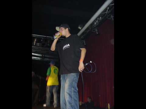 Master- svi ruke gore