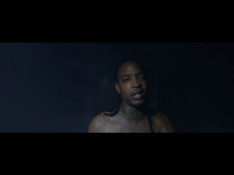 LIL LYAN - CROCS - OFFICIAL