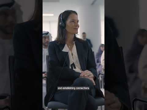 Al Awar meets with Emiratis working in the private sector