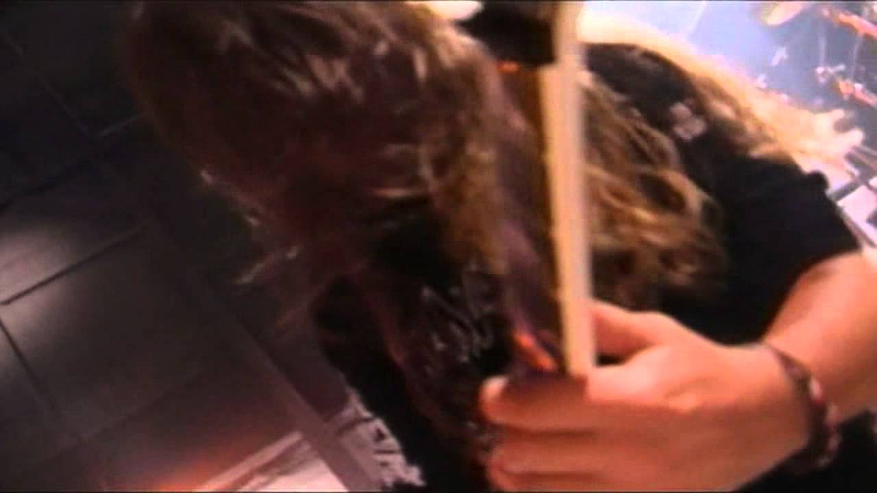 Sepultura - Mass Hypnosis [Under Siege Live In Barcelona 1991] - YouTube