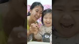 Download lagu MAIN BATU GUNTING KERTAS BERSAMA MAMA SERU BANGET!! ROCK PAPER SCISSORS  mp3 Download lagu MAIN BATU GUNTING KERTAS BERSAMA MAMA SERU BANGET!! ROCK PAPER SCISSORS  mp3