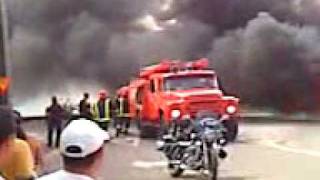 preview picture of video 'carro que se incendia en cuba'