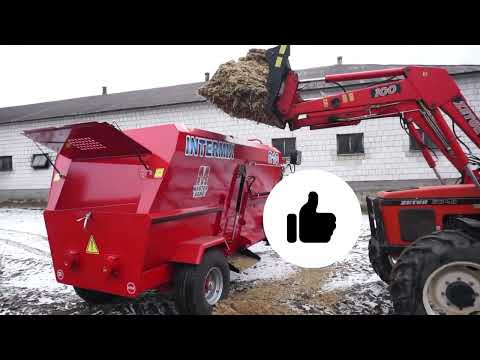 Paszowóz INTERMIX do niskich i wąskich obór. Pierwsze mieszanie paszy z Ursusem C-360