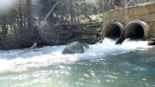 preview picture of video 'Perivoliotis River. Hydroelectric Station Loumnitsa'