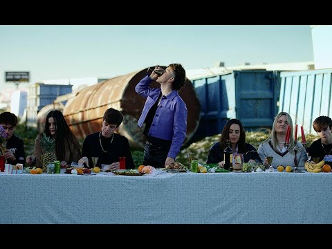 Walls - Malos hábitos (Videoclip Oficial)