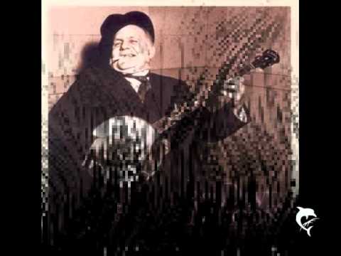 Uncle Dave Macon -the old man's drunk again