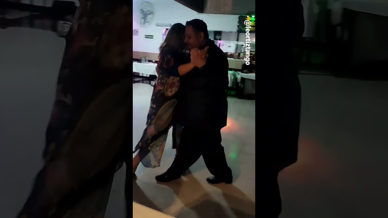 Video thumbnail for Leo Ortiz y Yanina Erramouspe "Milonga del recuerdo" Orq. Juan D'arienzo.