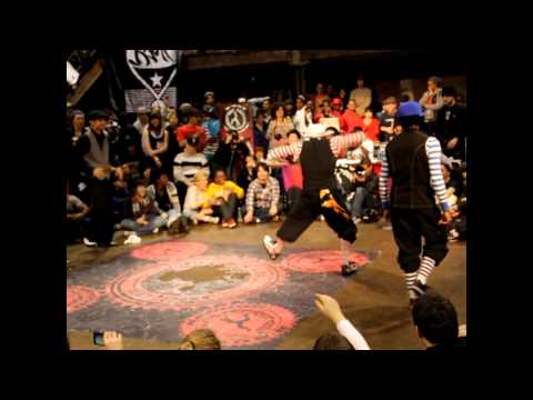 Juste Debout NYC 2011 - Hurricane and Firelock vs Shyguy and Dennis in Lockin Semi-Finals