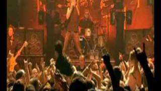 #2 - Papa Roach Live And Murderous (Not Listening)