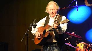 Reg Meuross captures the spirit of London: My Name Is London Town, live at Costa Del Folk Portugal