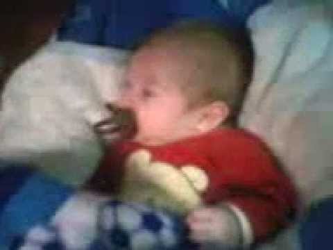 Gino91 - Tony che guarda dragon ball.