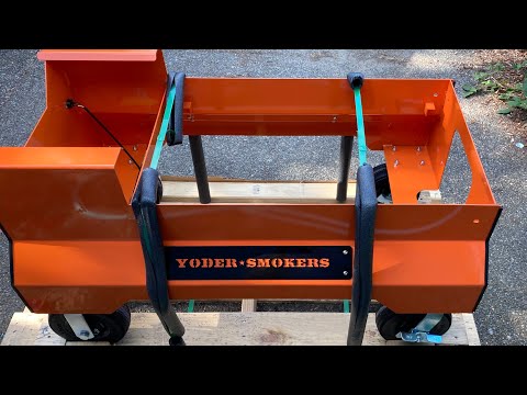 Yoder  Smokers YS640 Competition Cart Unboxing & Walk Around