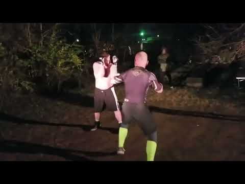 THROWBACK ICY MIKE (hard2hurt) VS COREY G@NZ