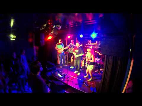 mit Uschi und Stammgast im Blue Shell Köln