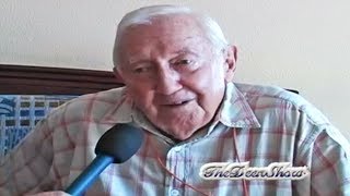 In this episode of "The Deen Show" Br. James, an 85 year old convert, shares his is story of how he embraced Islam. Key Po...