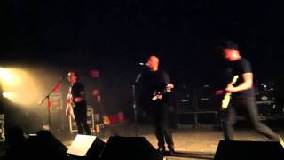 Millencolin - Friends &#39;Til The End (Monterrey, Mexico 12/8/10)