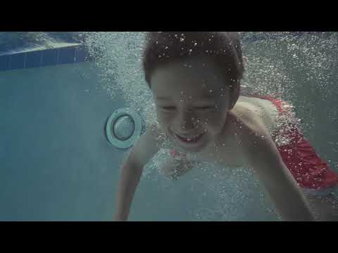 Days Inn - Seize the Days - Family